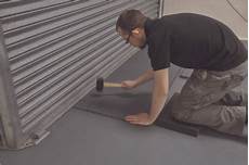 pvc platten verlegen tips zur montage des pvc garagenbodenbelages pvc platten verlegen tips zur montage des pvc garagenbodenbelages
