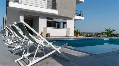 HERACLEA LUXURY SUITES (Nea Irakleia) - Lodging Reviews, Photos, Rate ...