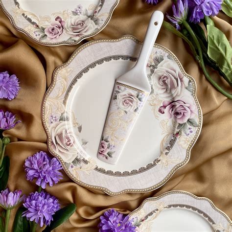 Gold Roses 8 Pcs Snack Set (1 Serving Plate, 6 Quarter Plates, 1 Serve ...