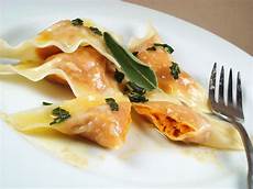 tortelli di zucca mantovana tortelli pasta archives italy food culture tortelli di zucca mantovana tortelli pasta archives italy food culture