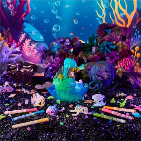 Crayola Scribble Scrubbie Ocean Pets Glow Lagoon Tub Set — Toycra