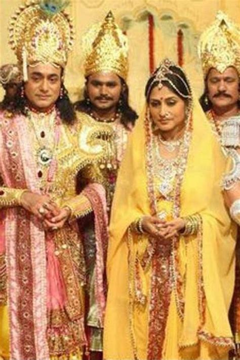 Feroz Khan’s Bio, Age, Relationships, Latest Buzz, Photos & Videos