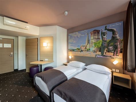 Das B&B HOTEL Düsseldorf-Mitte - Zentral - direkt am Hauptbahnhof