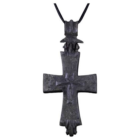 Massive Byzantine Bronze Reliquary Cross Pendant For Sale at 1stDibs