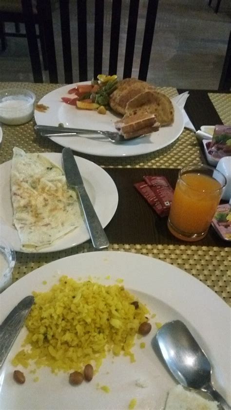 HOTEL VIJAY PARADISE (Lucknow) - Hotel Reviews, Photos, Rate Comparison ...