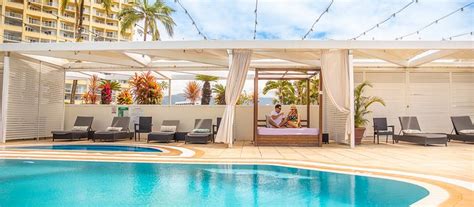 Pullman Reef Hotel Casino Pool: Pictures & Reviews - Tripadvisor