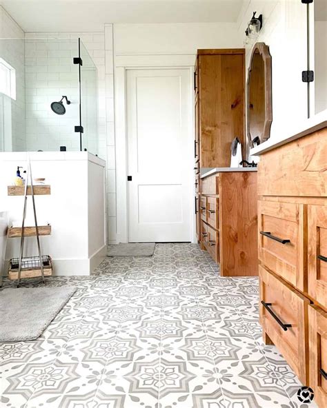 27 Magnificent Square Tile Ideas For Your Next Renovation