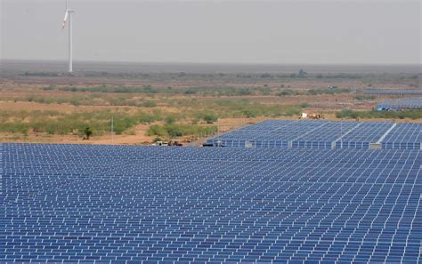 Gujarat rolls out 870 MW battery storage to bolster renewable grid