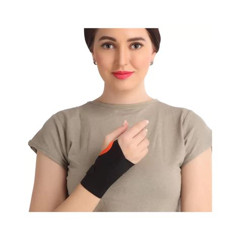 Flamingo Wrist Brace OC2027 - Universal - Cureka - Online Health Care ...