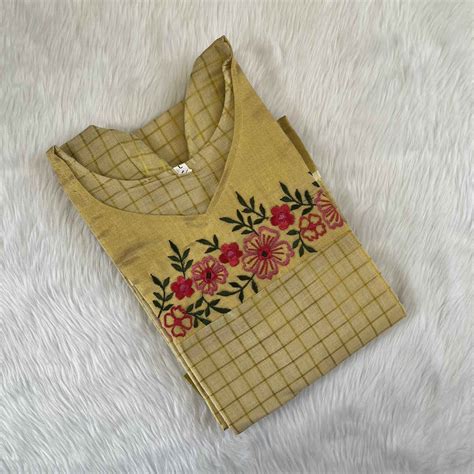 Women's Stylish Kerala Traditional Kurti with Pink Floral Embroidery ...