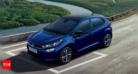 Tata Altroz now the most affordable car with sunroof in India: Prices ...