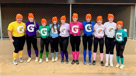 Team halloween costumes, Halloween costumes for work, Cute halloween costumes
