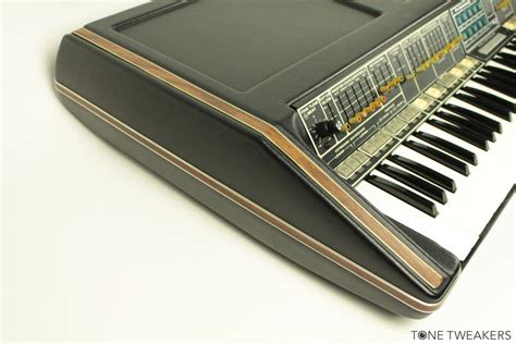 Moog Polymoog 的图像结果