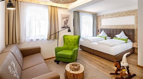 FAMILIENHOTEL HINTEREGGER (Rennweg) - Hotel Reviews, Photos, Rate ...