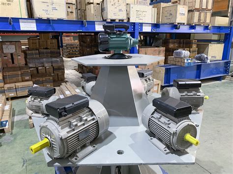 Using Three-Phase Motor to Generate Three-Phase 的图像结果