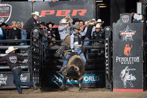 Hilliard Center Arena PBR: Pendleton Whiskey Velocity Tour Tickets - 2026 Hilliard Center Arena Tour Vector Art