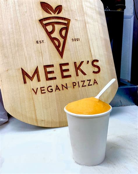 Meek's Vegan Pizza - Houston Texas Restaurant - HappyCow
