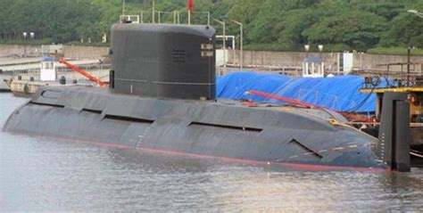 美媒：朝鲜导弹潜艇可能已开工 直径竟达10米-搜狐新闻