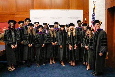 Law School Graduation 的图像结果