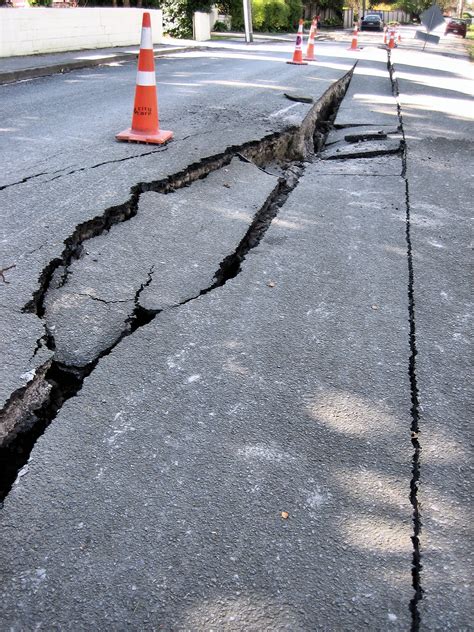 File:Earthquake damage - roads.jpg