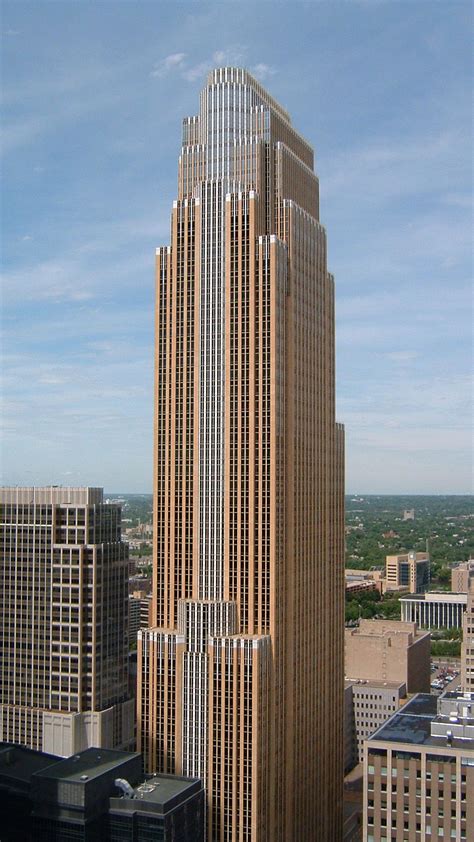Wells Fargo Center (Minneapolis) - Wikipedia