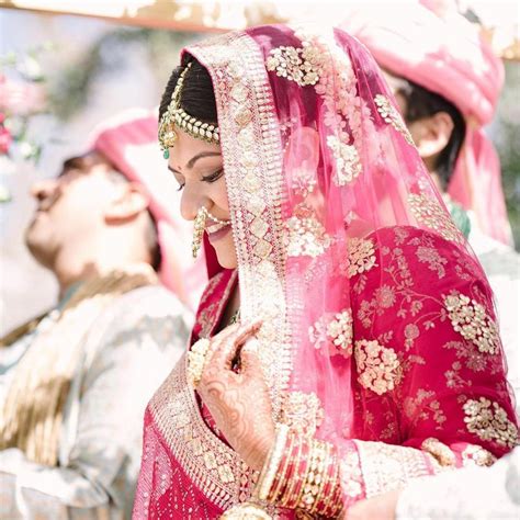 Sabyasachi's Gold Nath Designs With Price You Were Waiting For