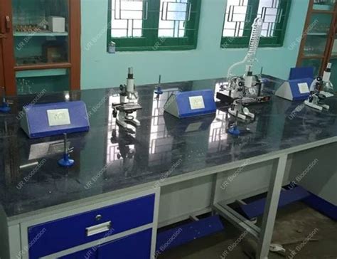 Computer Laboratory Setup 的图像结果