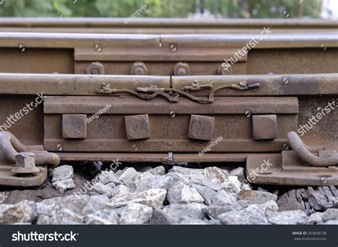 21 Thermal Expansion Railway Tracks Images, Stock Photos & Vectors ...