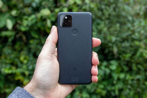 Google Pixel 5 Phone 的图像结果