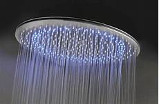soffione led doccia soffione doccia slim braccio tondo in ottone cromato led soffione led doccia soffione doccia slim braccio tondo in ottone cromato led
