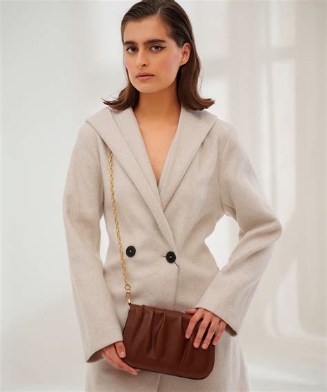 Shoulder Bags & Crossbody