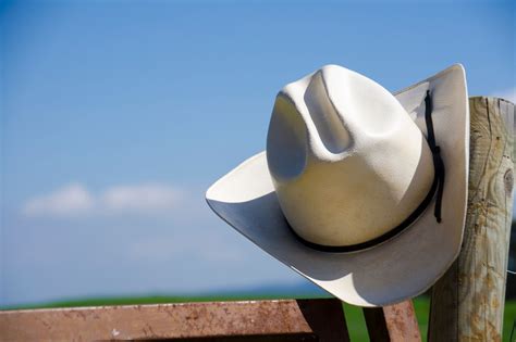 Etiquette Cowboy Hat at Edward Acosta blog