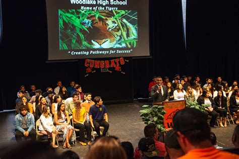 WHS Scholarships — Woodlake High School Foundation