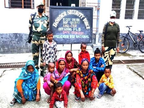 BSF apprehends 10 Bangladeshi nationals for illegally crossing ...