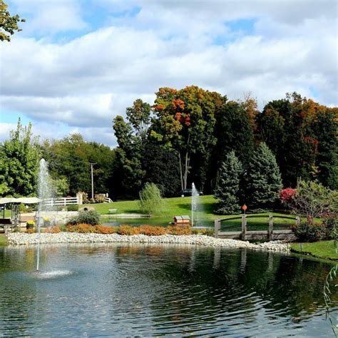 Elkhart IN Retirement Community CCRC | Hubbard Hill