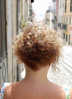 Back View Of Curly Hairstyles by Curly Hairstyle For Girly Sun Kissed Back View Of Curly Hairstyles
