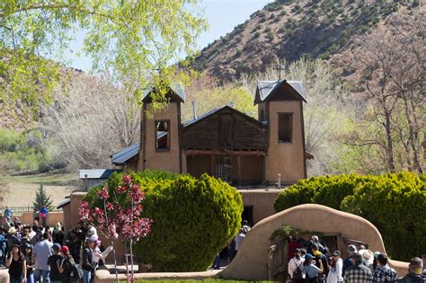 The pilgrimage to El Santuario De Chimayo, a New Mexico tradition – New ...