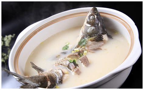 【鱼汤的做法步骤图，鱼汤怎么做好吃】狂吃狂吃狂吃哇_下厨房