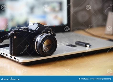 Image result for Camera Downloading