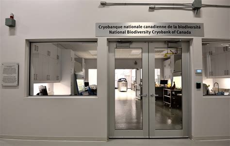 National Biodiversity Cryobank of Canada - Canadian Museum of Nature