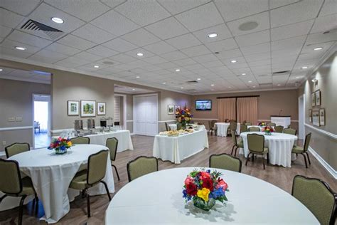 PORTER LORING MORTUARY NORTH - Updated January 2026 - 14 Photos & 17 ...