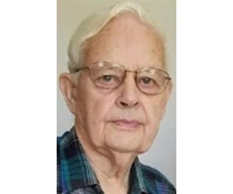 Selmer Hooverson Obituary (1930 - 2024) - Beloit, WI - The Gazette