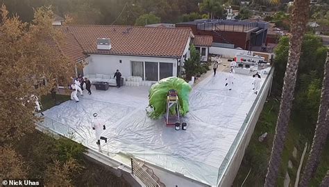 Biggest Toothpaste Explosion 的图像结果