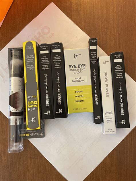 Though I have my qualms about working for a corporation, the freebies from brand reps are nice ...