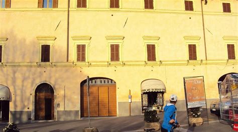 APPARTAMENTI SANTA CHIARA (Assisi) - Apartment Reviews, Photos, Rate ...