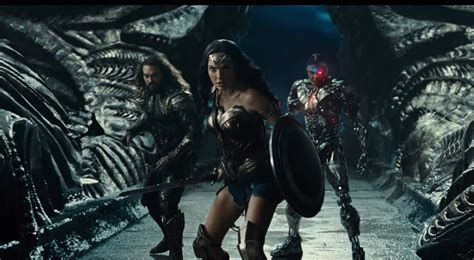 Justice League Official Heroes Trailer