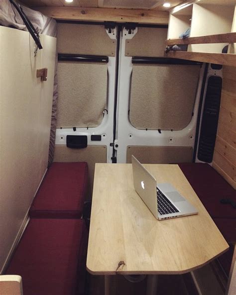 Off-Grid Van 的图像结果