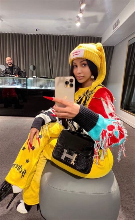 Makeup-Free Cardi B Is a Metaphor for Starting Fresh in the New Year — See Photos | Allure