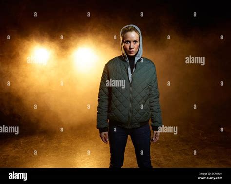 Maria bello hi-res stock photography and images - Alamy