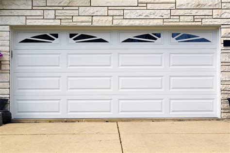 Complete Guide for Fiberglass Garage Doors – Prices, Pros, Cons And ...
